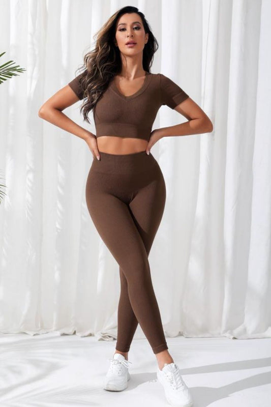 LE V-Neck Crop & High-Waist Leggings Set