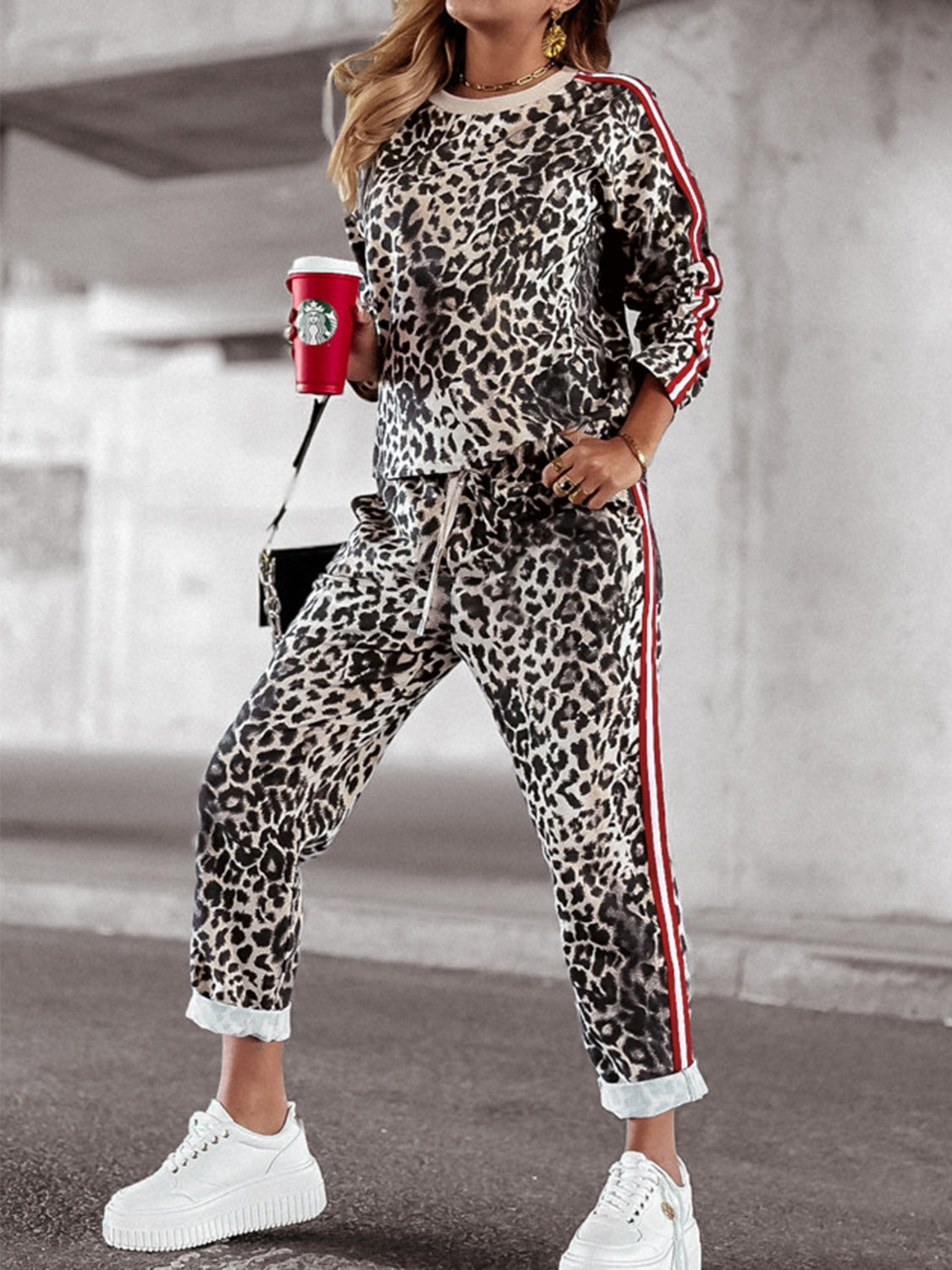 LE Leopard Round Neck Activewear Lounge Set