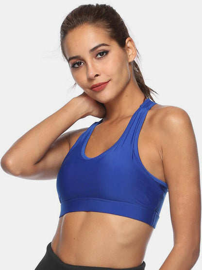 LE Cutout Scoop Neck Sports Bra