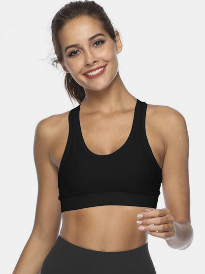 LE Cutout Scoop Neck Sports Bra